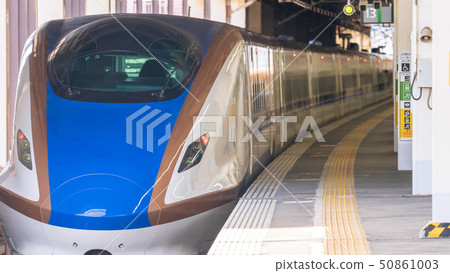 Hokuriku Shinkansen vehicle 50861003