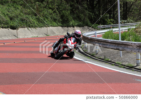 CBR250RR MC51 Touring Hang Off Pass Hang On 250cc CBR250RR MC51 Touring Hang Off Pass Hang On 250cc 50866000