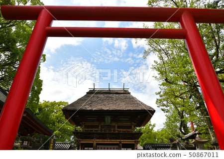 Aoi Aso Shrine thatched roof National Treasure 50867011