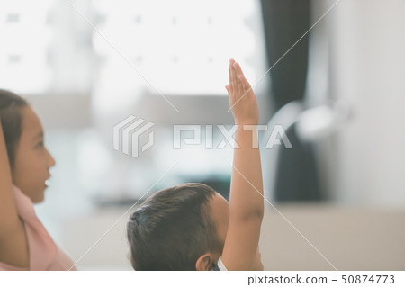 younger, child, person 50874773