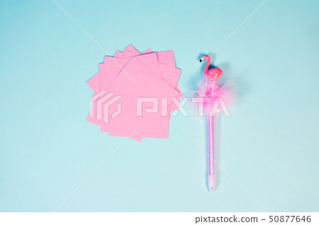 Empty colorful post it top view 50877646