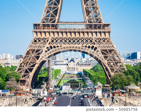 巴黎埃菲爾鐵塔和戰神廣場公園 50885756