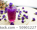 Healthy drink - Butterfly pea with lemon lime 50901227