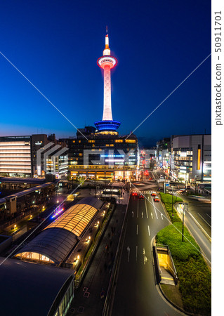 <Kyoto Prefecture> Night view of Kyoto Tower, in front of Kyoto Station 50911701