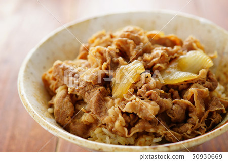 牛肉飯 50930669