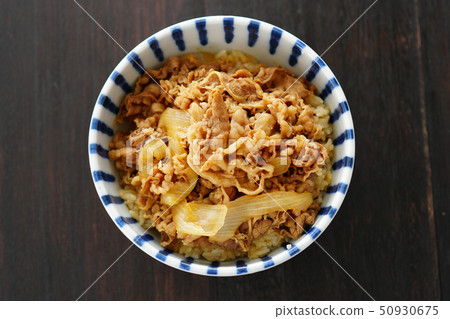 牛肉飯 50930675