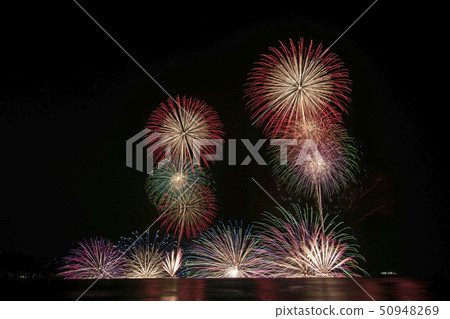 Yugawara Onsen Offshore Firework Display 50948269