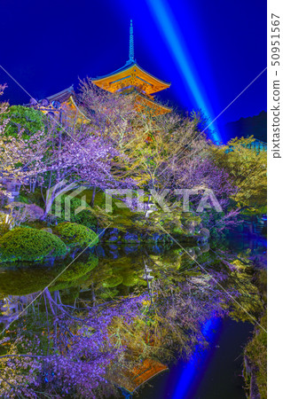 京都春天清水寺三塔 京都春天清水寺三塔 50951567