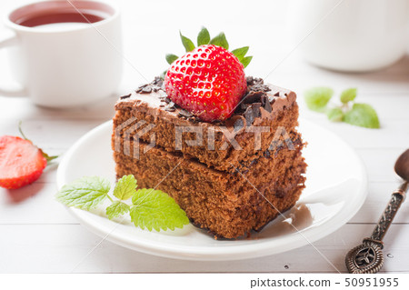 Truffle cake with chocolate and strawberries 50951955