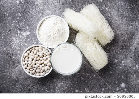 Gluten free soybean flour, noodle and non-dairy milk Gluten free soybean flour, noodle and non-dairy milk 50956003