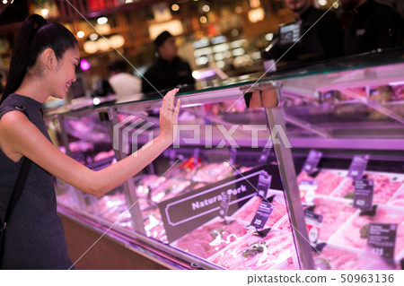 Making choice select best thing children family 50963136
