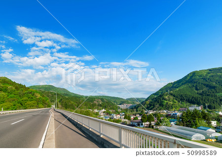 [Kuroishi City, Aomori Prefecture] Kuroishi Onsenkyo and Asase Ishikawa Dam in spring 50998589