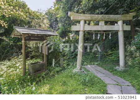 稻荷神社(鎌倉市) 稻荷神社(鎌倉市) 51023941