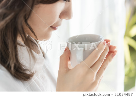 Women's lifestyle tea time Women's lifestyle tea time 51054497