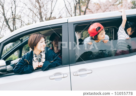 Family car drive 51055778