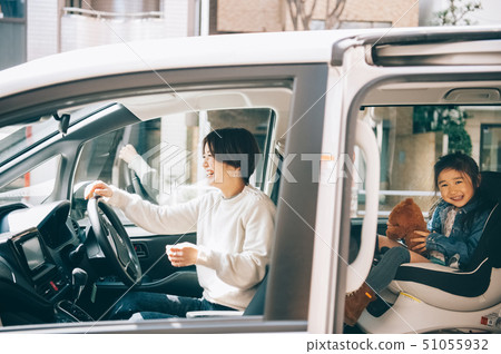 Family car drive 51055932