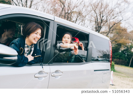 Family car drive 51056343