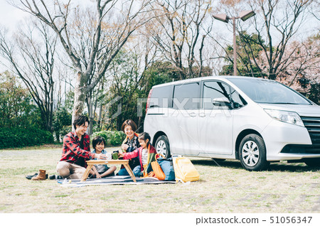 Family car camp Family car camp 51056347