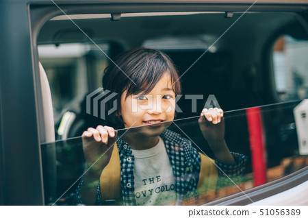 兒童車發送和接收 51056389