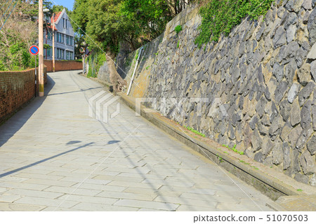 Nagasaki Higashiyamatecho _在定居點的老路 51070503
