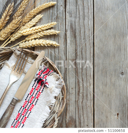 Vintage fork and knife and wheat 51100658