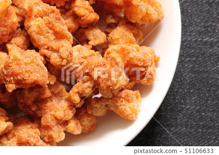 Fried cartilage (chicken knee cartilage). 51106633