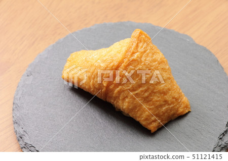 關西式三角稻荷壽司。 51121415