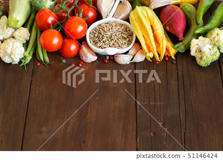 Raw Rye Grain and vegetables 51146424