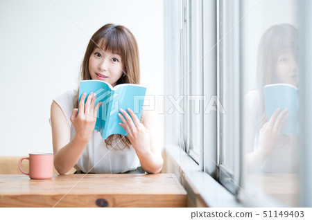 生活方式女性 51149403