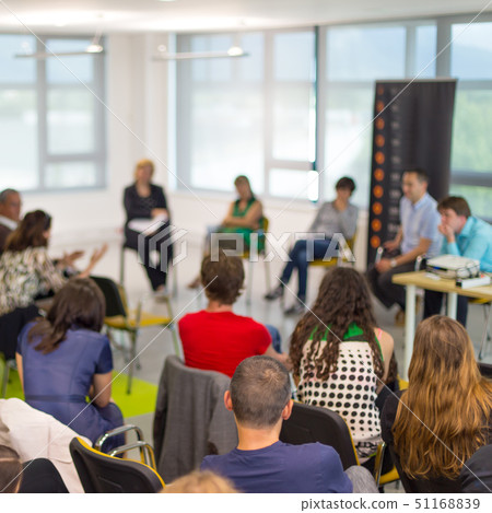 Round table discussion at business and entrepreneurship convention. Round table discussion at business and entrepreneurship convention. 51168839