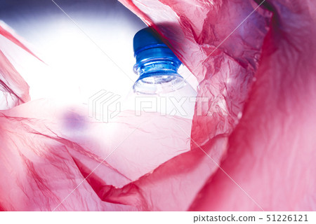 Plastic bottles in the package. 51226121