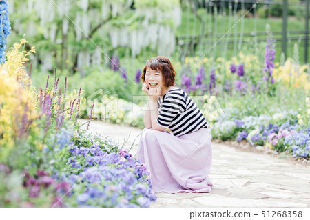 女性肖像 女性肖像 51268358