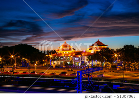 臺灣高雄左營蓮池潭自行車步道Huachitan, Kaohsiung, Taiwan, Asia 51307065