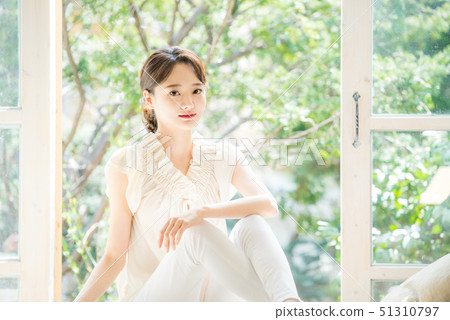Women beauty Women beauty 51310797