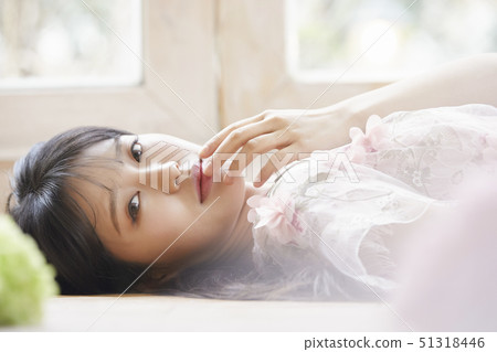 Women beauty Women beauty 51318446