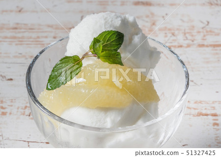 冰淇淋冰淇淋仲夏冷冰淇淋 51327425