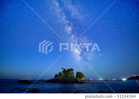 South Izu Ose rock formation, the Milky Way of Kushikake Island 51334304