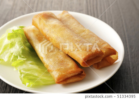 Spring roll  51334395