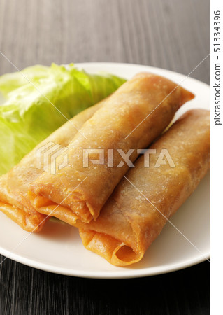 Spring roll  51334396