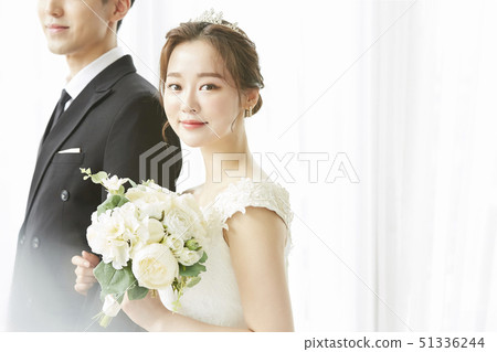 Couple marriage 51336244