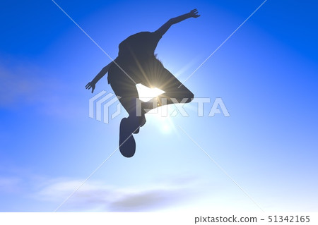 跳在天空中 跳在天空中 51342165