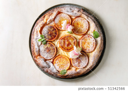 Cake with blood orange Cake with blood orange 51342566