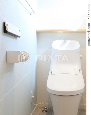 新建的住宅廁所形象 51344200