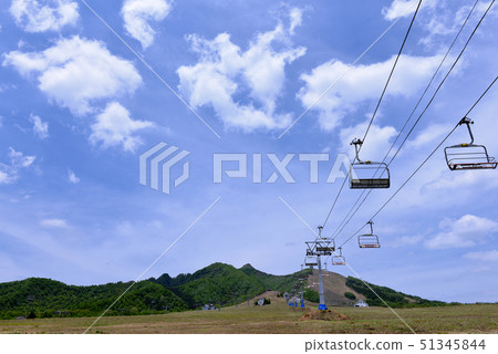 Iwahara Ski Area Spring slope 01 Iwahara Ski Area Spring slope 01 51345844