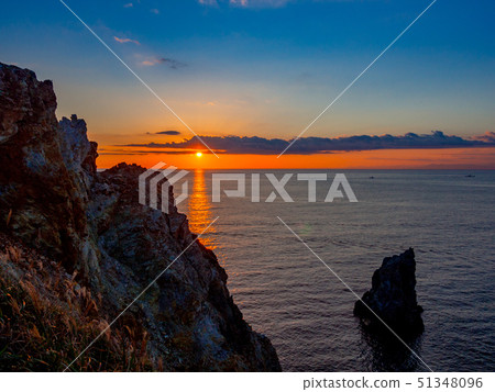 [靜岡縣伊豆半島地質公園]靜岡縣西伊豆小崎的夜景[秋天] 51348096