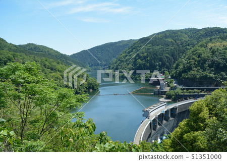 Phoenix Lake Amagase Dam 51351000