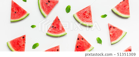 Fresh watermelon slices pattern 51351309