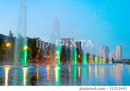Fountains music light show Kiev 51352441