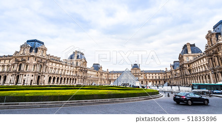 Paris Louvre Museum Paris Louvre Museum 51835896