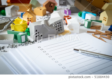 Damaged situation Check list Disaster area Support system Real estate Damaged situation Check list Disaster area Support system Real estate 51884430